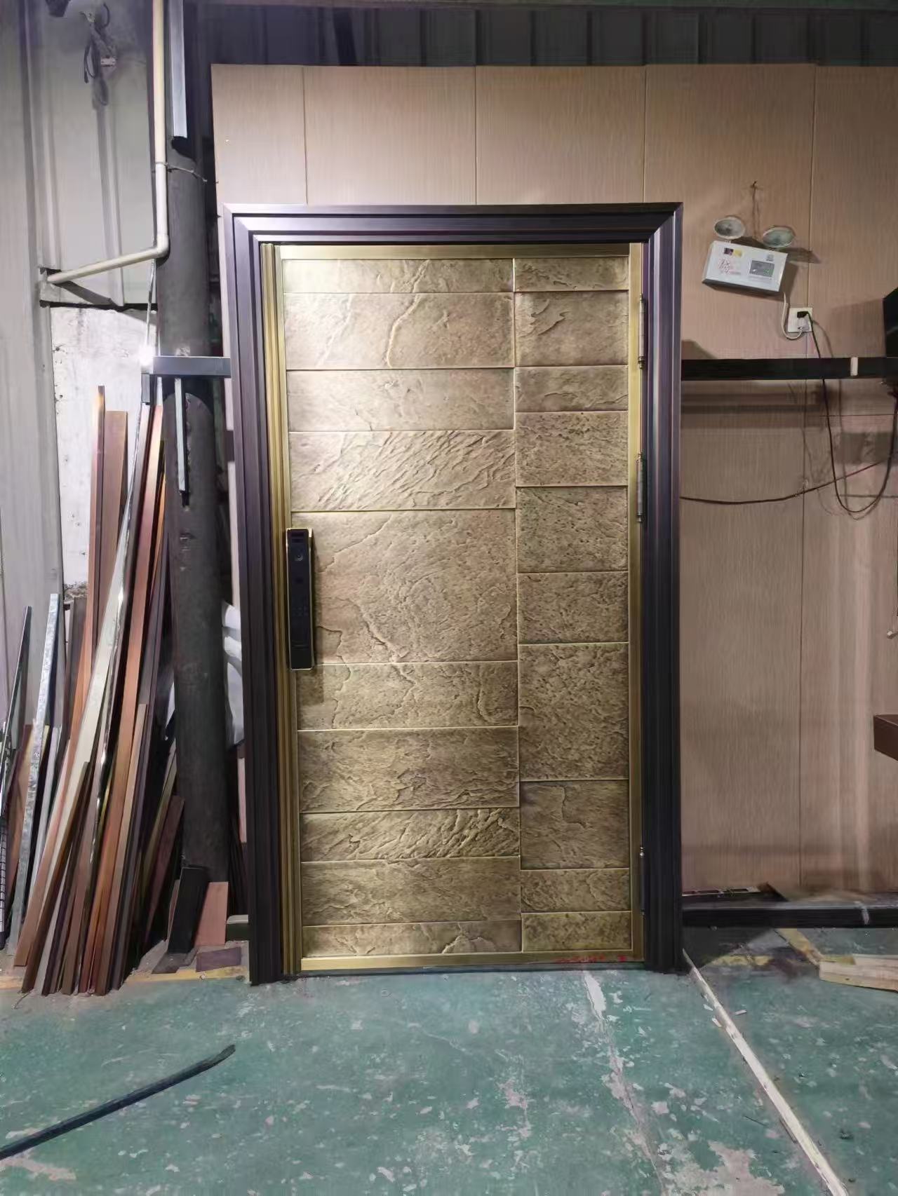 豪庭铜门真心为你量身定做铜门